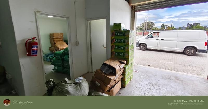 To Let Commercial Property for Rent in Parow Western Cape